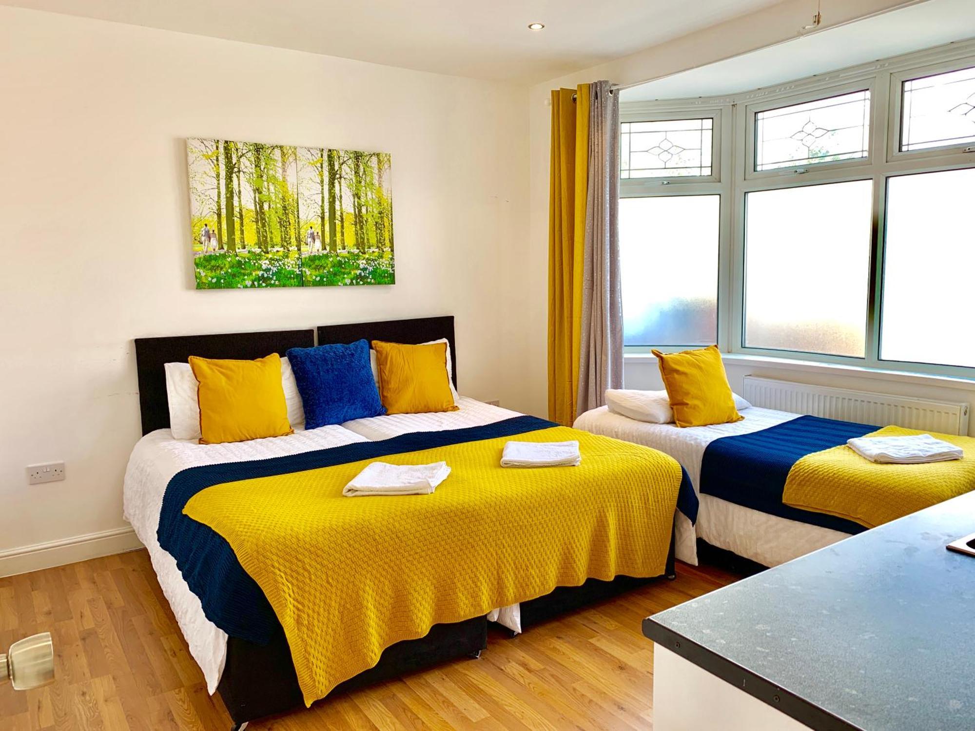 London Studio Apartments, Private Bathrooms And Parking Ilford Esterno foto