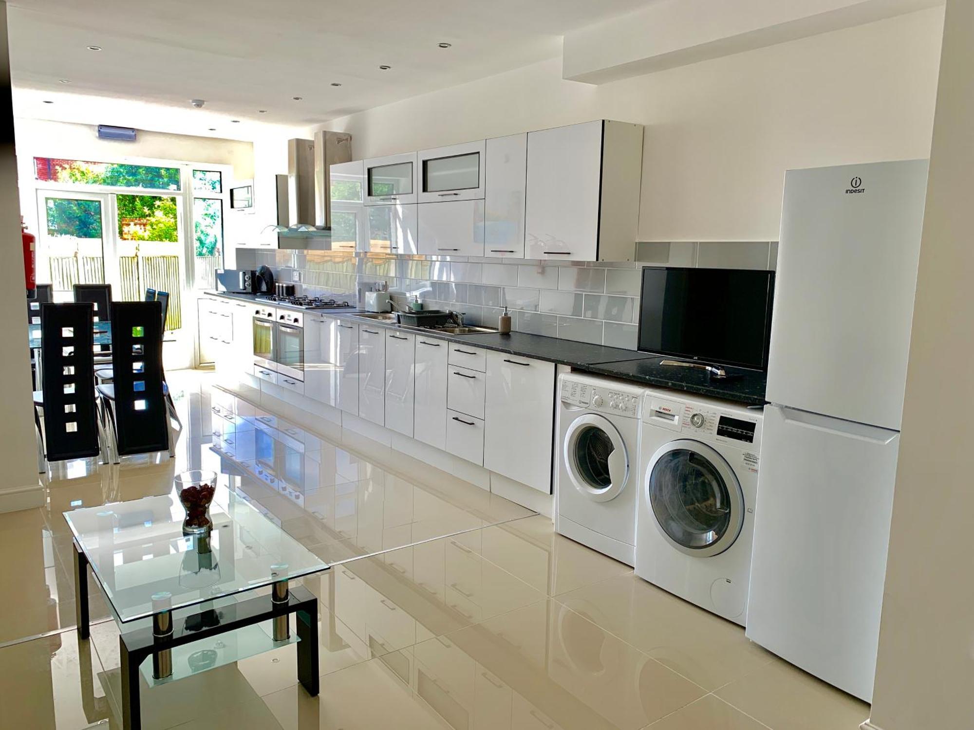 London Studio Apartments, Private Bathrooms And Parking Ilford Esterno foto