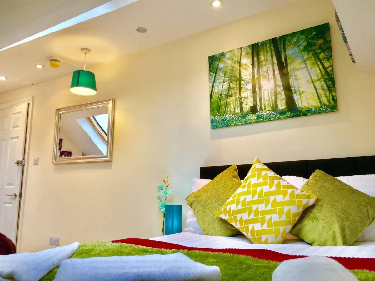London Studio Apartments, Private Bathrooms And Parking Ilford Esterno foto