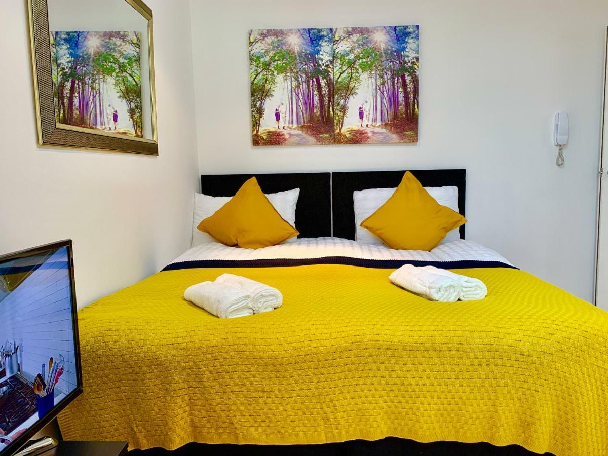 London Studio Apartments, Private Bathrooms And Parking Ilford Esterno foto