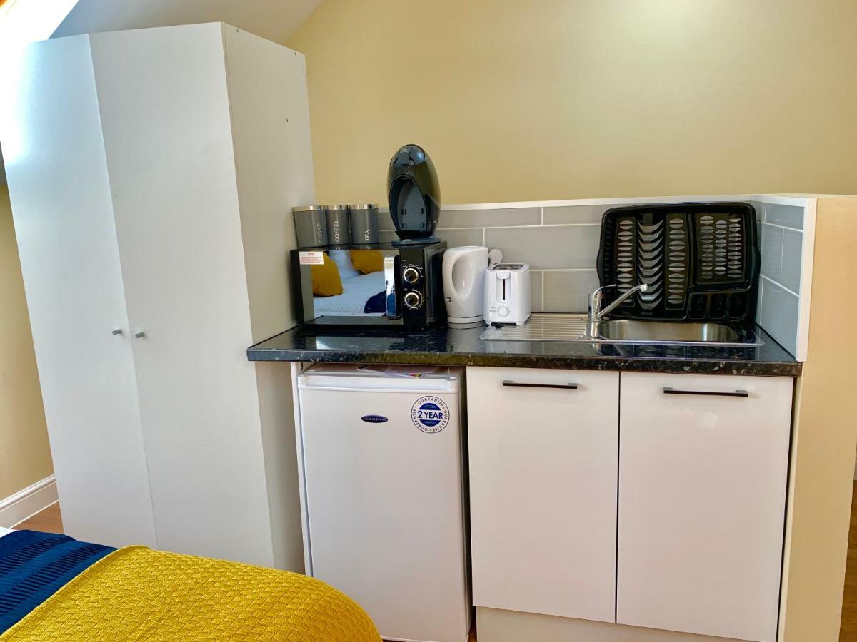 London Studio Apartments, Private Bathrooms And Parking Ilford Esterno foto