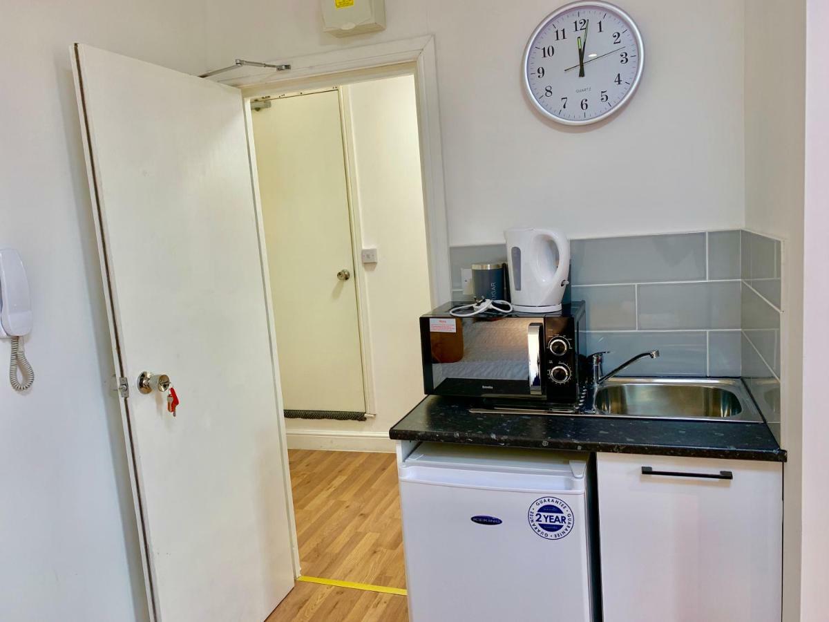 London Studio Apartments, Private Bathrooms And Parking Ilford Esterno foto