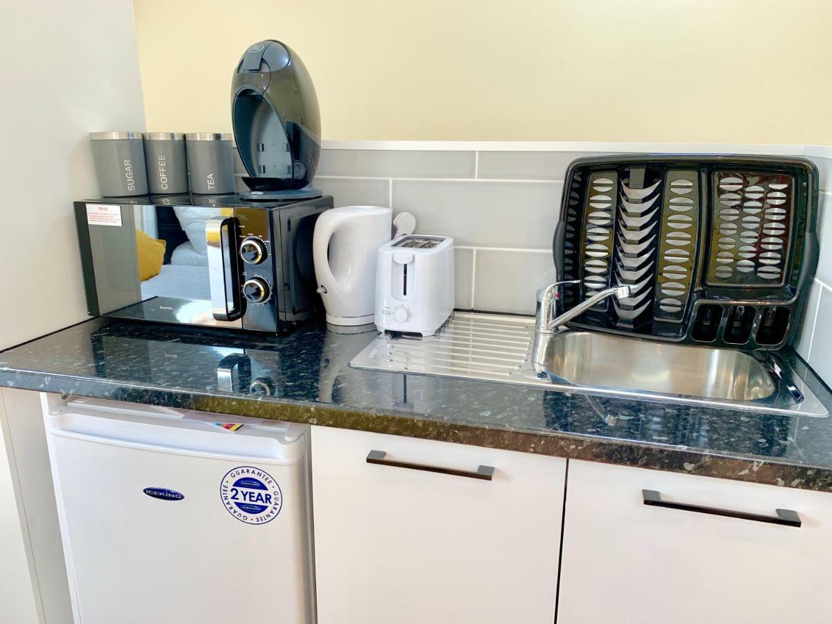 London Studio Apartments, Private Bathrooms And Parking Ilford Esterno foto